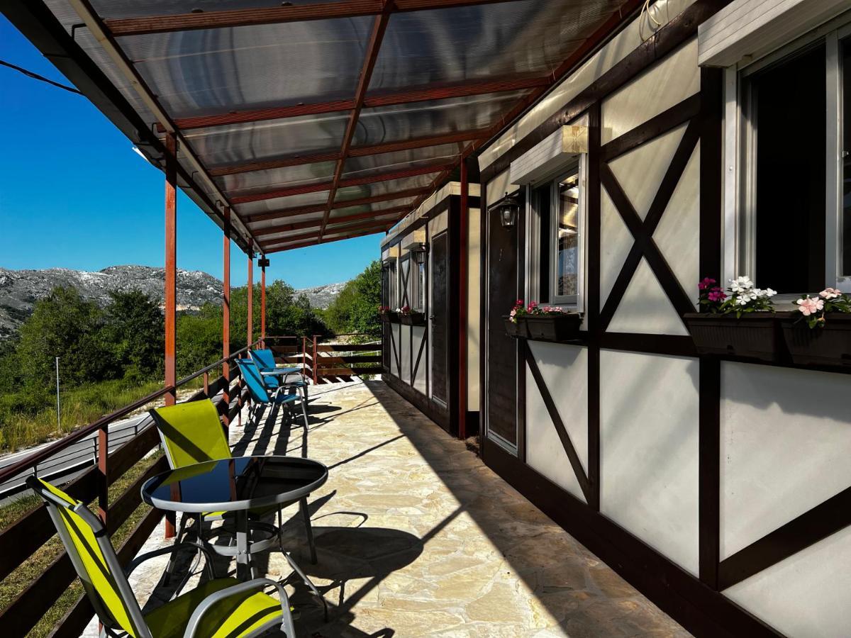 Glamping Lovcen Villa Njegusi Dış mekan fotoğraf